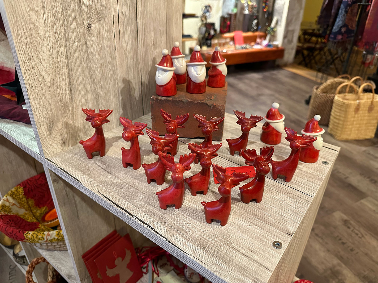 Eine Welt Weihnachtsladen 06